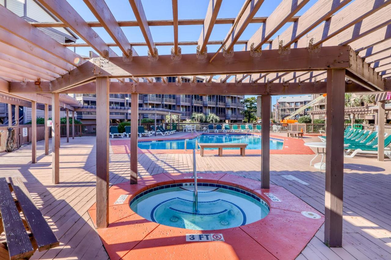 Atlantic Escape Apartment Myrtle Beach Exterior photo